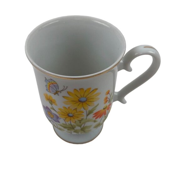 Royal Princess Coffee Mug Porcelain Pedestal Base Gold Trim Floral Japan 8oz - Picture 2 of 10